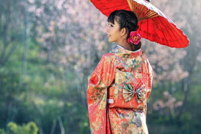 K čemu slouží Gejšiny kuličky a jaké vybrat – trénink svalů pánevního dna (Kegelovy svaly)